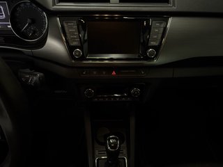 Skoda Fabia Style SHZ Kamera Klimaauto Navi 1.Hand - bilder 9