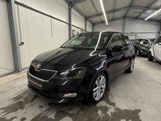 Skoda Fabia Style SHZ Kamera Klimaauto Navi 1.Hand