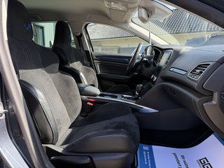 Renault Megane IV Grandtour GT AHK RFK Keyless Bose Head-Up - bilder 11