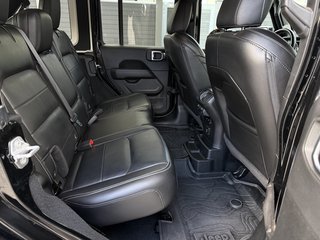 Jeep Wrangler Unlimited Sahara/AppleCar/PDC/Hardtop/LED - bilder 6