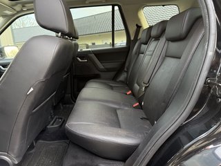 Land Rover Freelander 2 HSE i6 Quer 6 Zylinder SHZ Navi Allrad - photo 6