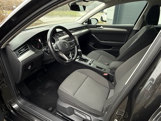 Volkswagen Passat Variant Basis LED/AppleCar/Navi/SHZ/ACC - bilder 2