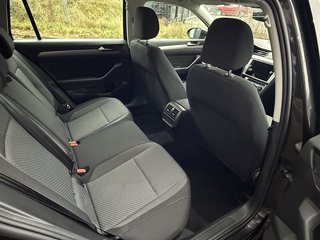 Volkswagen Passat Variant Basis LED/AppleCar/Navi/SHZ/ACC - bilder 8