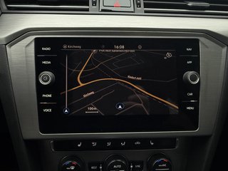 Volkswagen Passat Variant Basis LED/AppleCar/Navi/SHZ/ACC - bilder 10