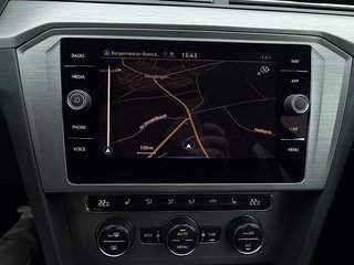 Volkswagen Passat Variant Basis LED AppleCar Navi SHZ ACC - bilder 9