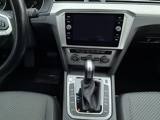 Volkswagen Passat Variant Basis LED AppleCar Navi SHZ ACC - bilder 3