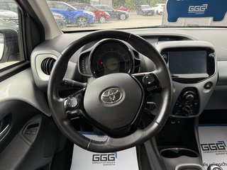 Toyota AYGO Kamera LED Scheckheft. 1.Hand - photo 5