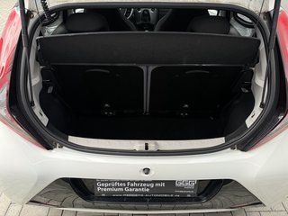 Toyota AYGO Kamera LED Scheckheft. 1.Hand - photo 2
