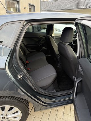 SEAT Ibiza Style SHZ PDC AppleCar Navi Tempo LED - bilder 8