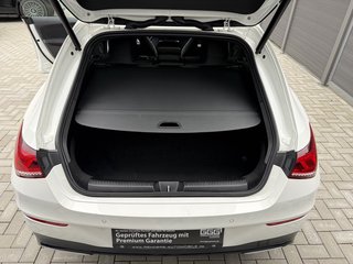 Mercedes-Benz CLA 200 Shooting Brake Scheckheft AMG Pano LED AppleCaTempo RFK - bilder 16