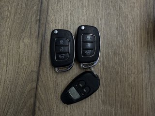 Hyundai i10 Pure Klima TÜV 28 Service neu - bilder 13
