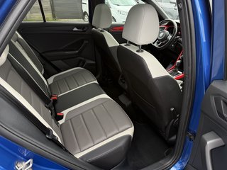 Volkswagen T-Roc Sport Pano SHZ Kamera ACC Standhz. Beats - foto 13
