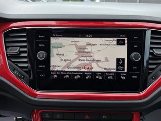 Volkswagen T-Roc Sport Pano SHZ Kamera ACC Standhz. Beats - foto 19
