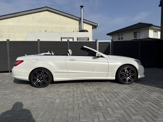 Mercedes-Benz E 350 CGI BlueEFFICIENCY RFK SHZ LED Navi Harmann Kardon - photo 7