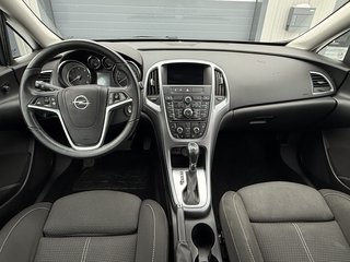 Opel Astra J Sports Tourer Edition - photo 6