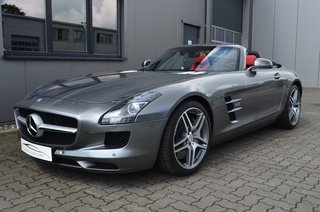 Mercedes-Benz SLS AMG Roadster AMG SPEEDSHIFT DCT