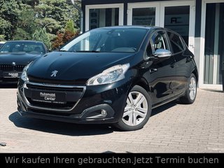 Peugeot 208 Style 1.6 Blue-HDi +Panorama+SHZ+Tempomat+