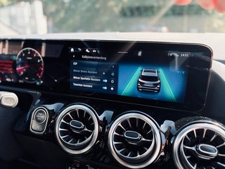 Mercedes-Benz GLA 220 4M AMG+Multibeam+Carbon+Kamera+Memory+19 - bilder 13