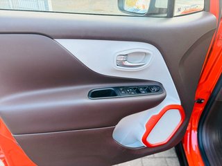 Jeep Renegade Limited 4WD Automatik+Leder+Xenon+Navi+ - bilder 2