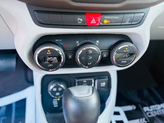 Jeep Renegade Limited 4WD Automatik+Leder+Xenon+Navi+ - bilder 5