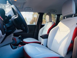 Jeep Renegade Limited 4WD Automatik+Leder+Xenon+Navi+ - bilder 8