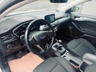 Ford Focus Turnier Active 1.5+LED+Navi+Carplay+SHZ+FS - bilder 1