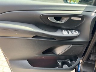 Mercedes-Benz V220 CDI EDITION extralang+Kamera+SHZ+ILS+TW+AHK - foto 19