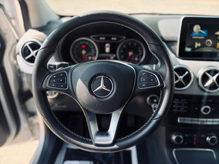 Mercedes-Benz B 180 Score Automatik+Navi+LED+SHZ+Kamera+PDC+ - bilder 1