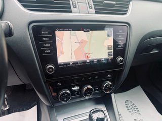 Skoda Octavia Combi Ambition DSG+Navi+Carplay+SHZ+AHK+ - bilder 3