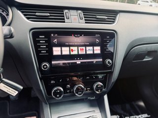 Skoda Octavia Combi Clever+Navi+Carplay+Tempomat+SHZ+ - foto 4
