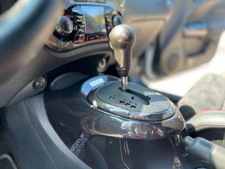 Nissan Juke Nismo RS 4x4 Recaro+Xenon+TW+4xKamera+USB+ - bilder 17