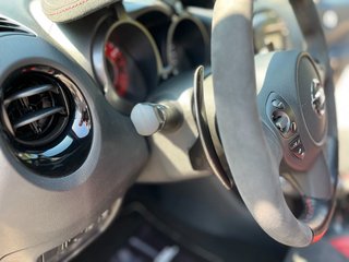 Nissan Juke Nismo RS 4x4 Recaro+Xenon+TW+4xKamera+USB+ - bilder 20