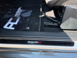 Nissan Juke Nismo RS 4x4 Recaro+Xenon+TW+4xKamera+USB+ - bilder 23
