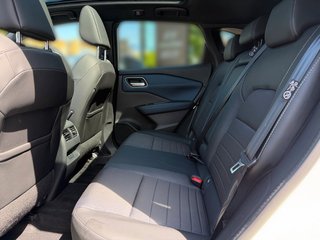 Nissan Qashqai 1.3 DIG-T Tekna Navi HeadUp BFS 1.Hand - bilder 9