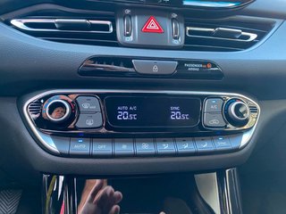 Hyundai i30 Kombi 1.5 T Advantage Navi LED PANO-Dach - foto 12