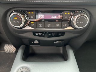 Nissan Juke 1.0 DIG-T AT Tekna Navi Bose - bilder 15