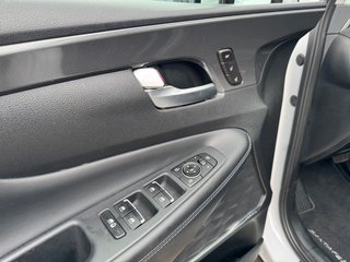 Hyundai SANTA FE Prime Hybrid 4WD Pano AHZV Allwetter - bilder 15