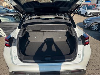 Nissan Juke 1.0 DIG-T DCT Tekna Bose Jubiläumsaktion - bilder 8