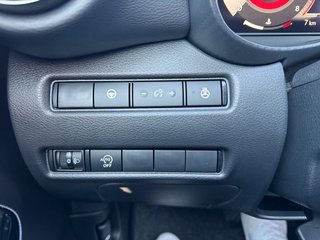 Nissan Juke 1.0 DIG-T DCT Tekna Bose Jubiläumsaktion - bilder 17