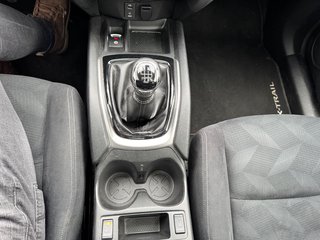 Nissan X-Trail 1.6dCi Acenta 360° Winterräder AHK - bilder 14