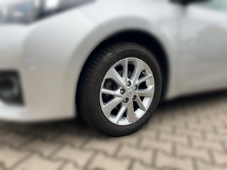 Toyota Corolla Life+ Kamera Einparkhilfe Winterräder - foto 20