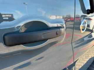 Nissan Primastar Kasten L2H1 3,0t 150PS N-Connecta - bilder 14
