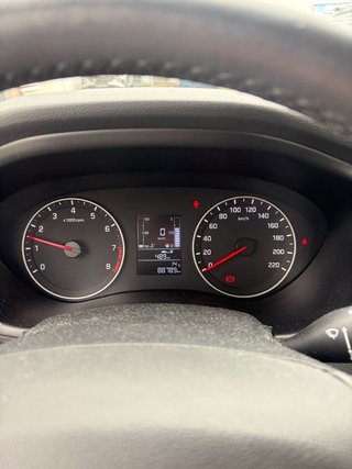 Hyundai i20 Trend 1.2 Sitzheizung PDC Bluetooth Allwett. - foto 8