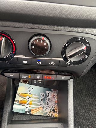 Hyundai i20 Trend 1.2 Sitzheizung PDC Bluetooth Allwett. - foto 10