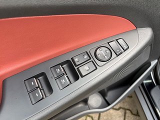 Hyundai TUCSON Premium 2WD Winterräder Pano - bilder 15