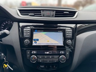 Nissan Qashqai 1.2 DIG-T AT Acenta Kamera Winterräder - bilder 12