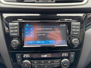 Nissan Qashqai 1.2 DIG-T AT Acenta Kamera Winterräder - bilder 14