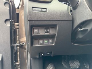 Nissan Qashqai 1.2 DIG-T AT Acenta Kamera Winterräder - bilder 18