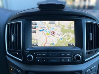 Hyundai H1 Travel Trend Navi PDC Kamera AHZV Winterräder - bilder 12