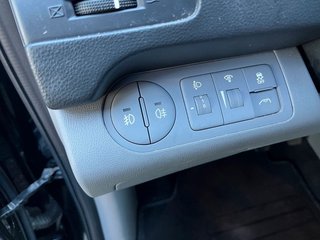 Hyundai H1 Travel Trend Navi PDC Kamera AHZV Winterräder - bilder 15